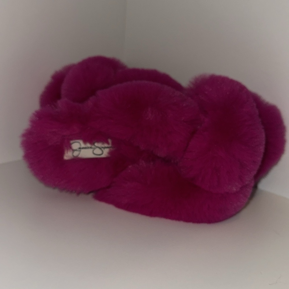 Jessica Sipson Fuzzy Pink Slippers for Women